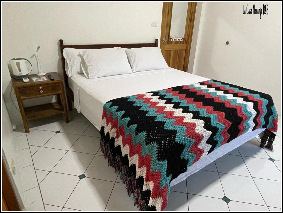 Bed&Breakfast La Casa Naranja Olon Luaran gambar