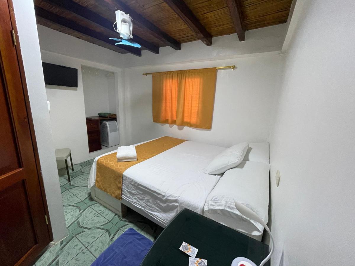 Bed&Breakfast La Casa Naranja Olon Luaran gambar
