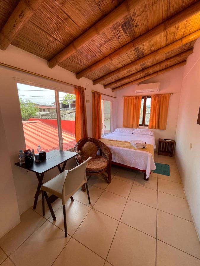Bed&Breakfast La Casa Naranja Olon Luaran gambar