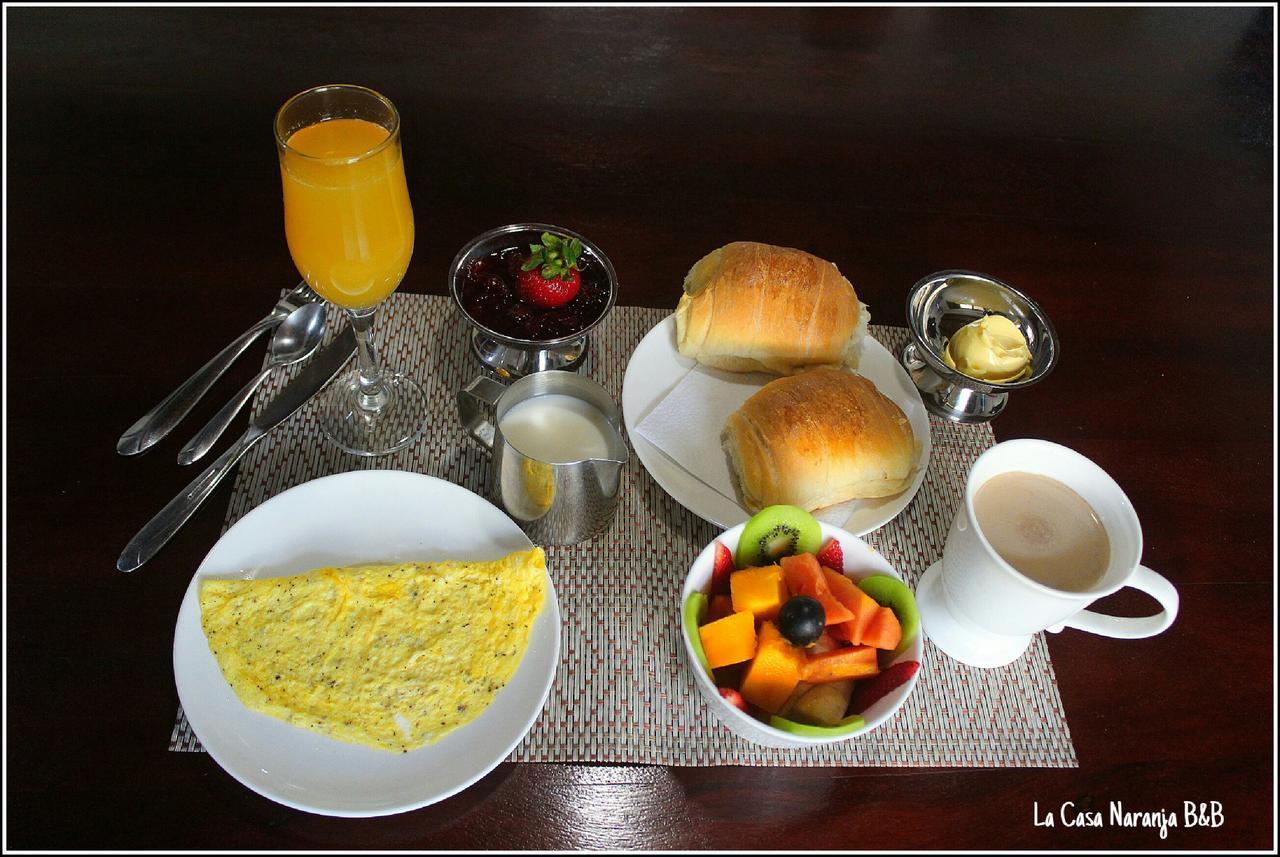 Bed&Breakfast La Casa Naranja Olon Luaran gambar